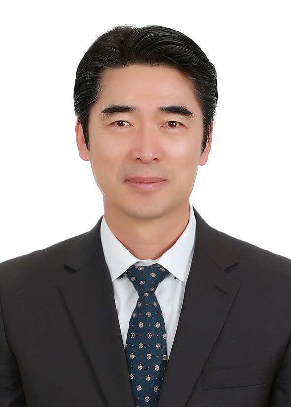 조민국