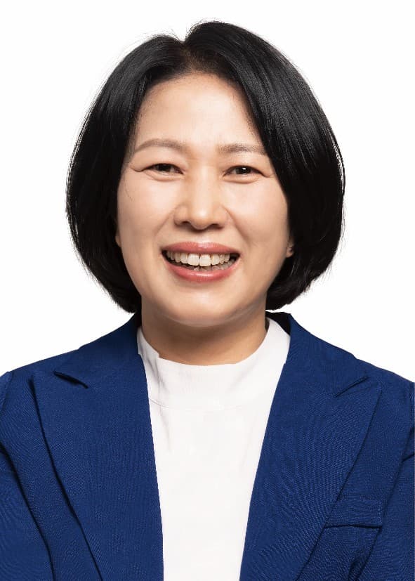 김경이