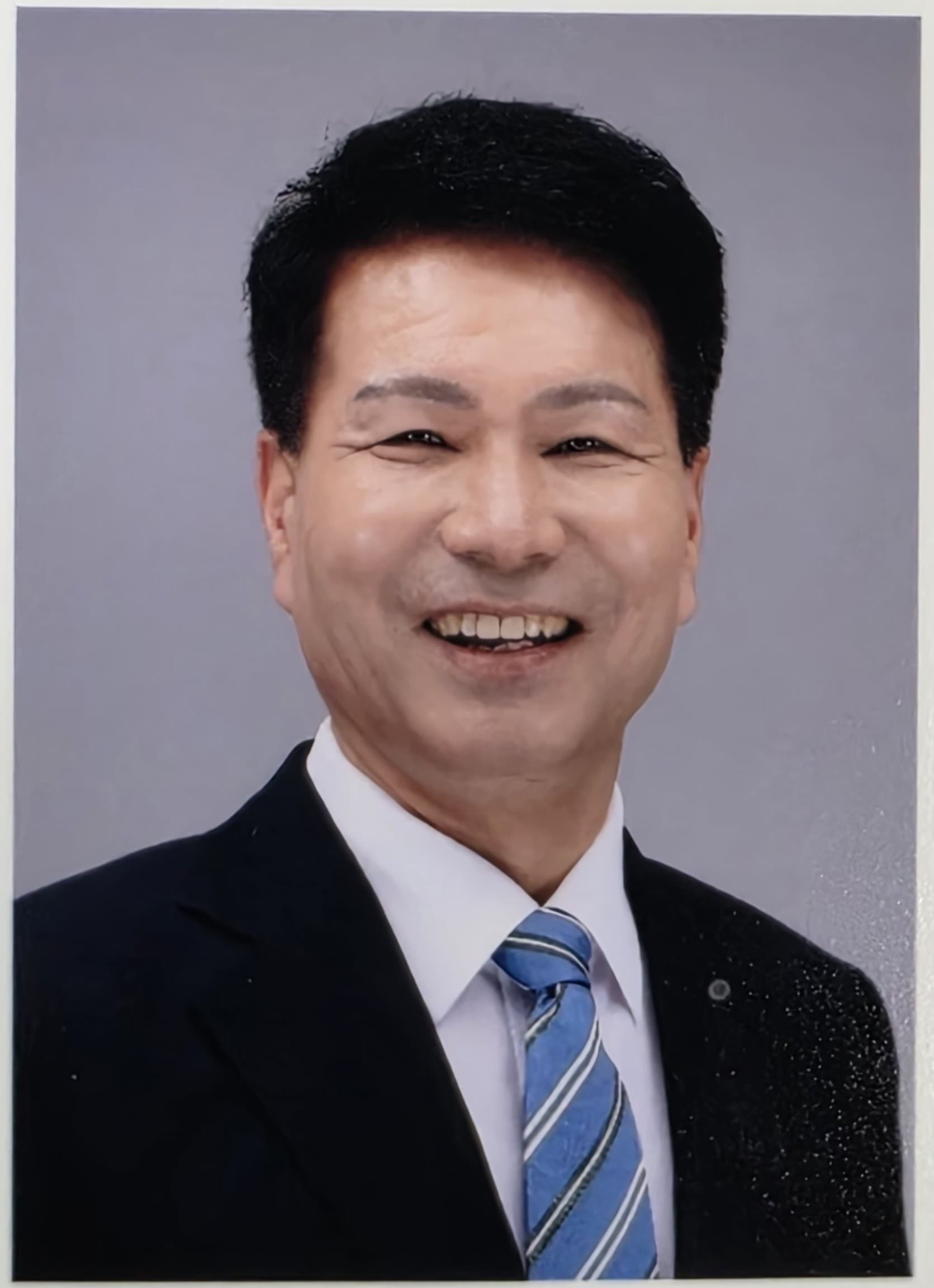 김육영