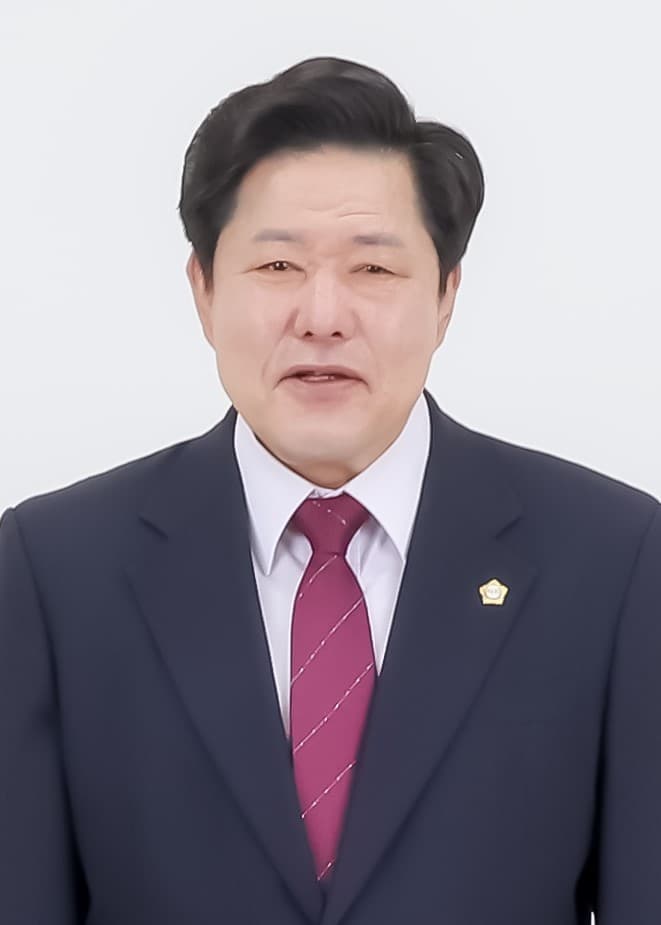 안병건