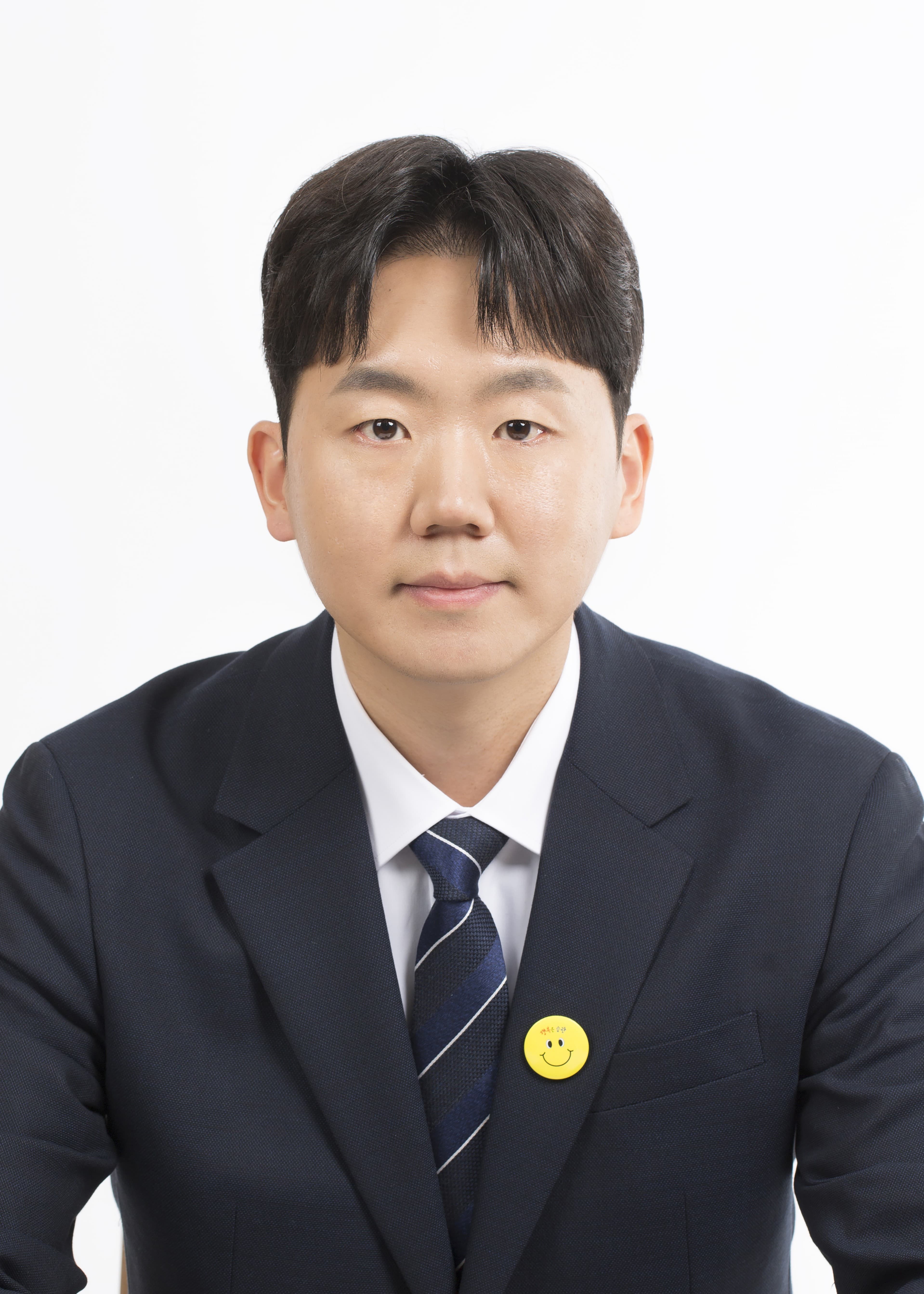 이동욱
