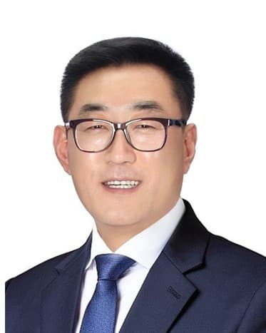 정현일