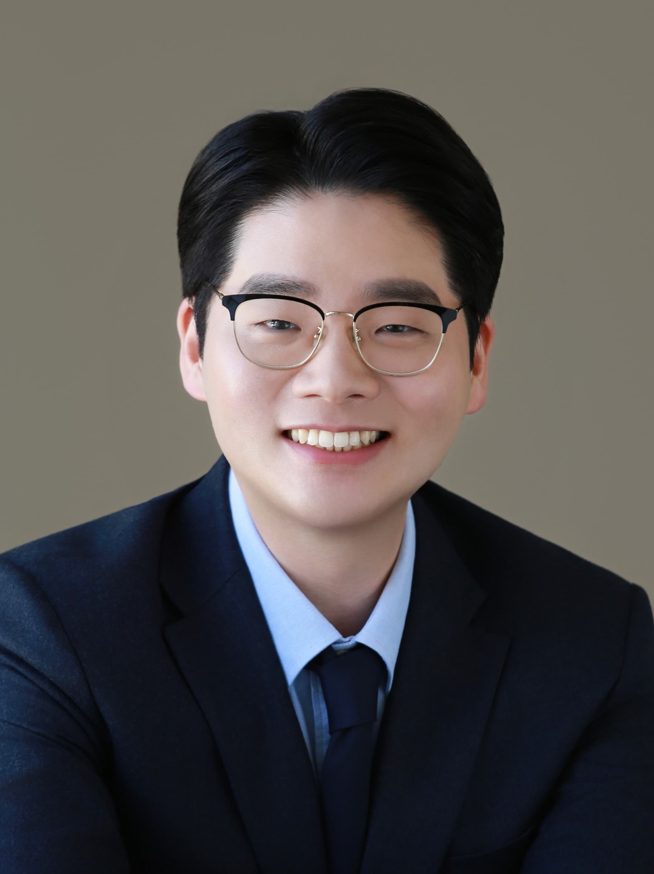 김현우