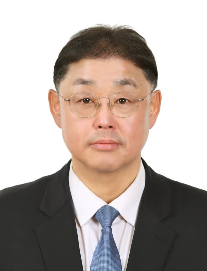 권혁