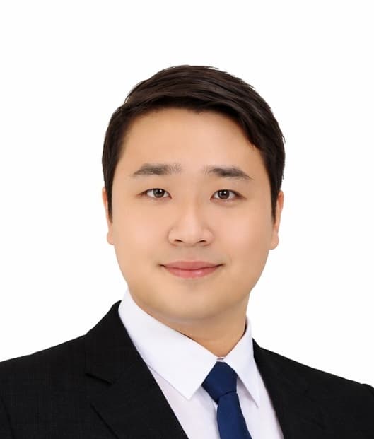 황준우
