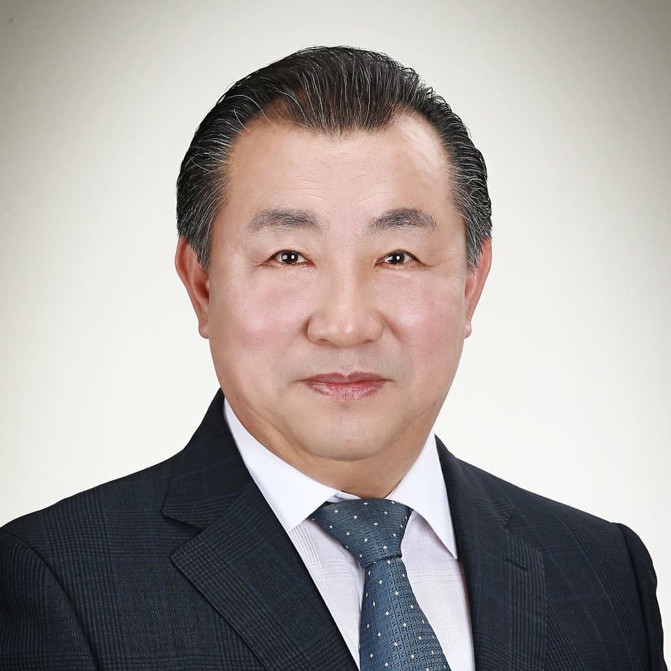 김원일