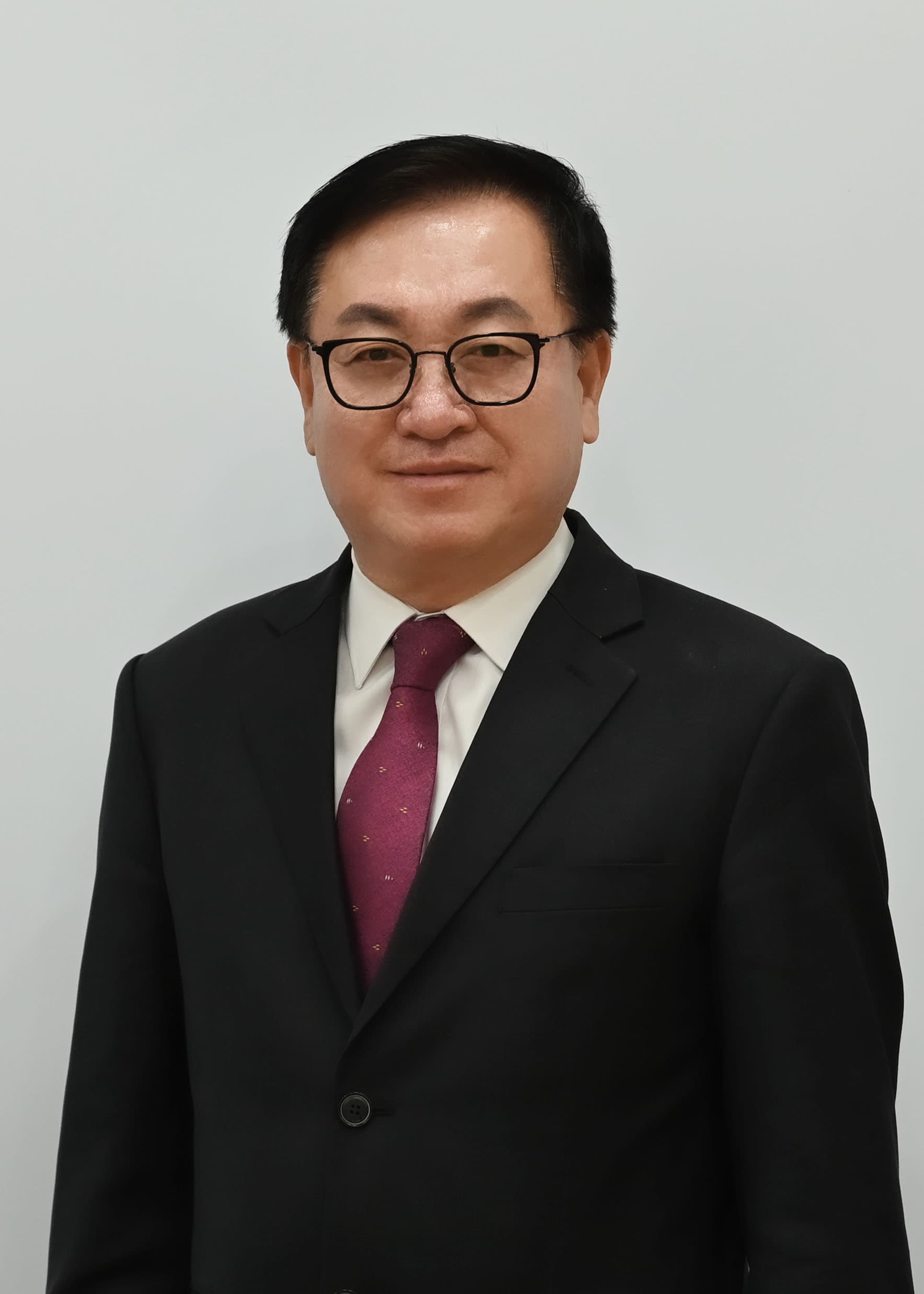 권창환
