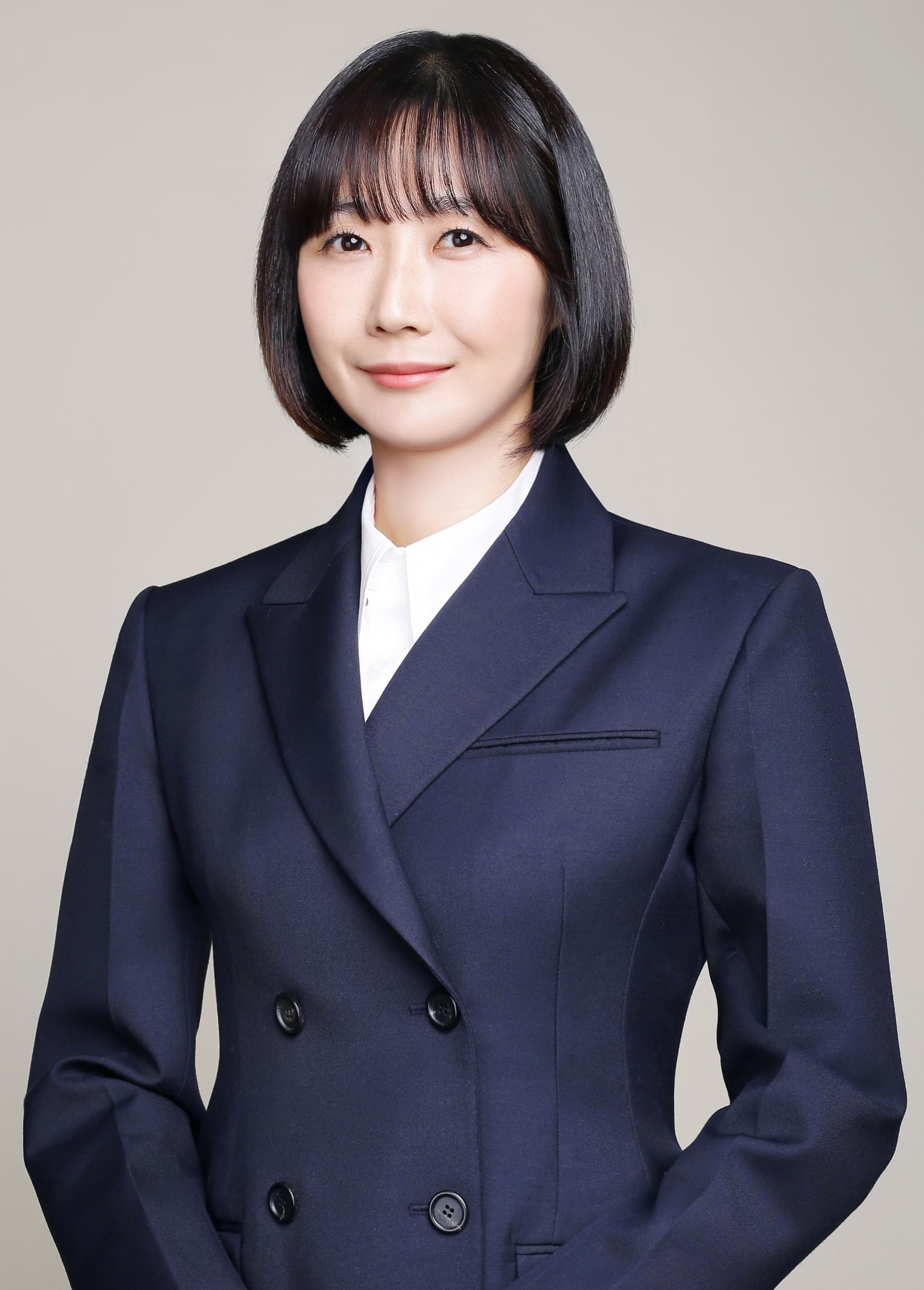 김윤경