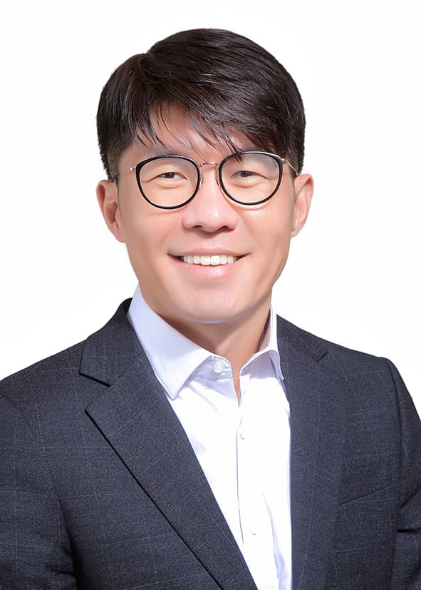 박규탁