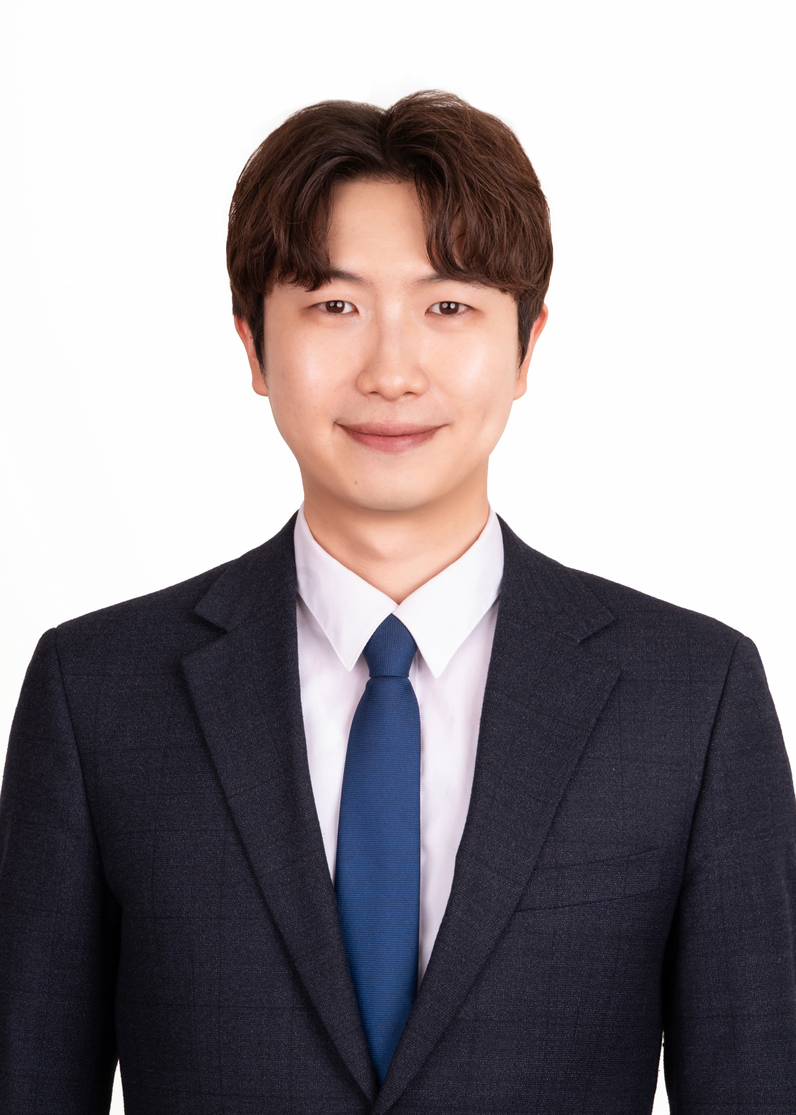 강민욱