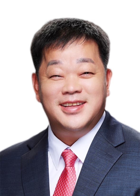 김재겸