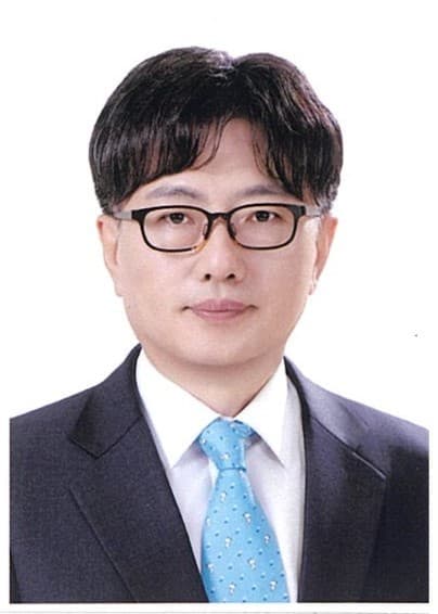 김희윤
