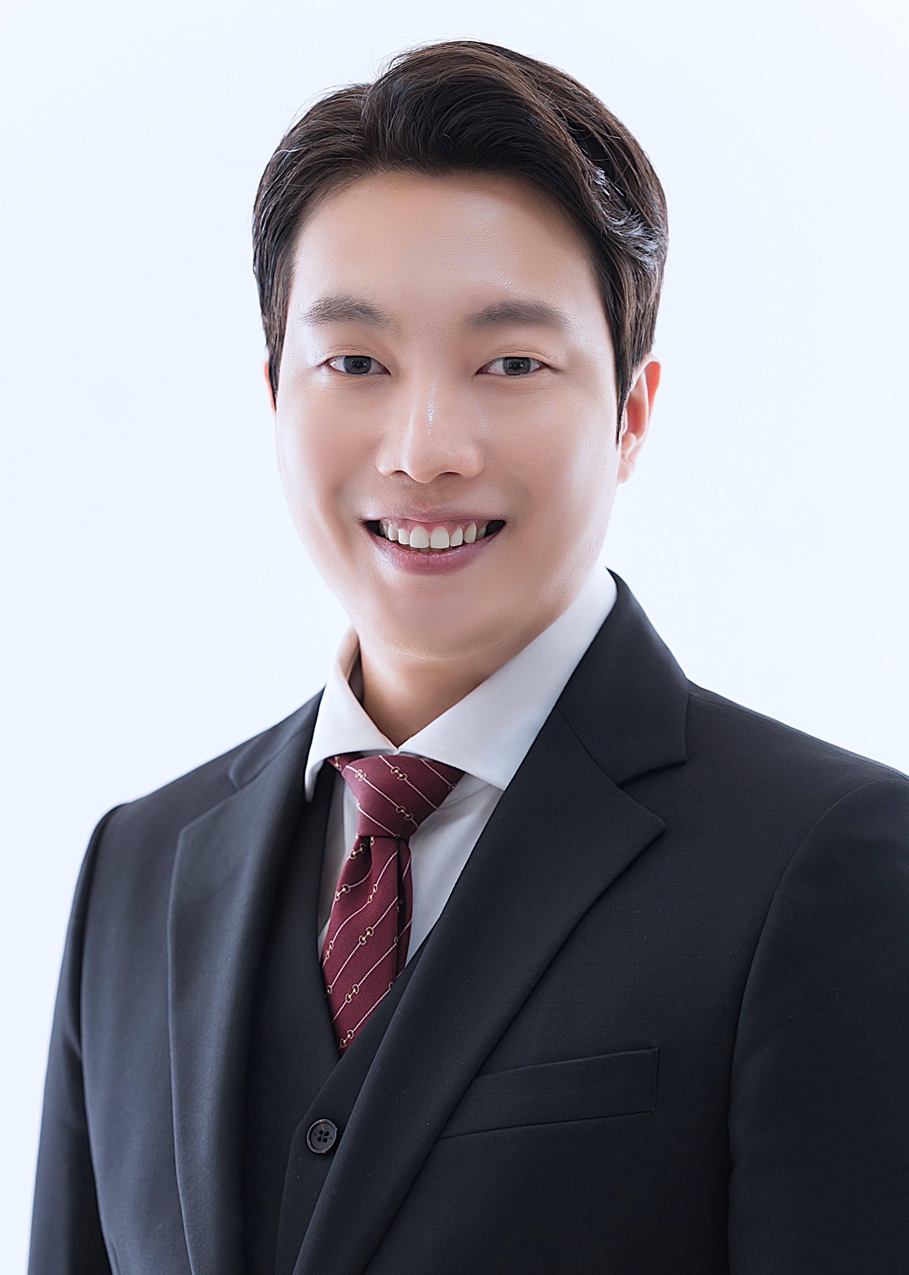 김태경