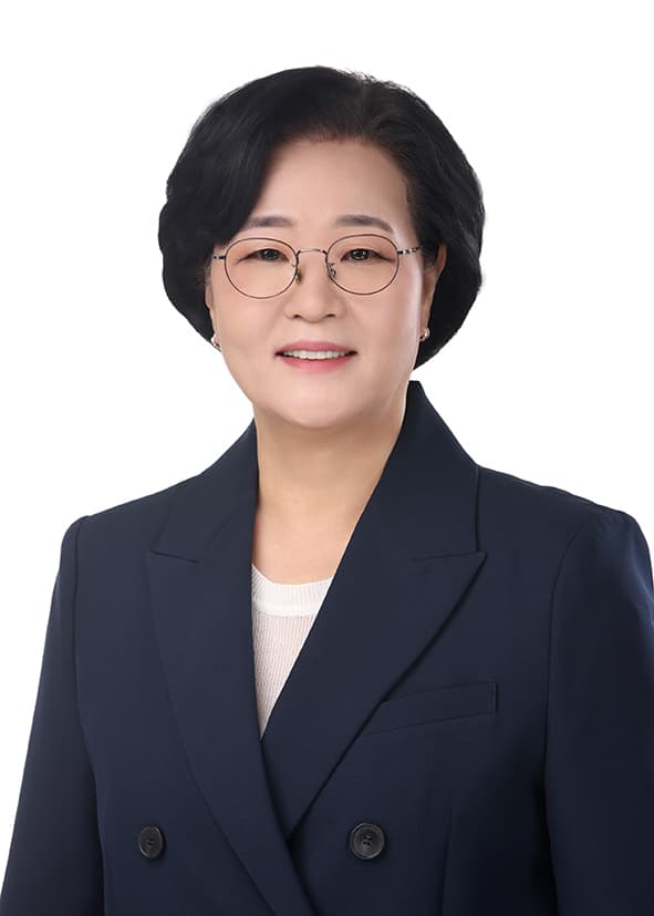 최재현