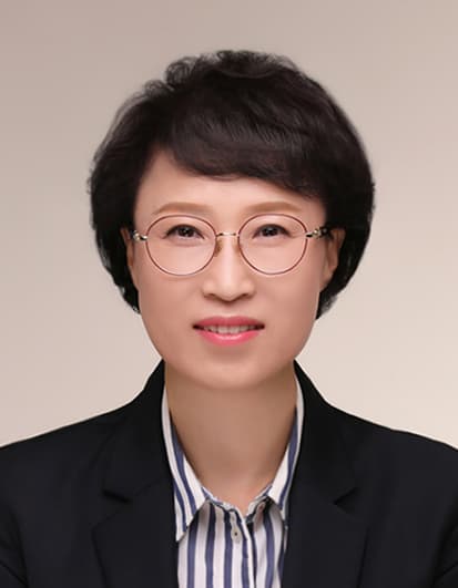 최정애
