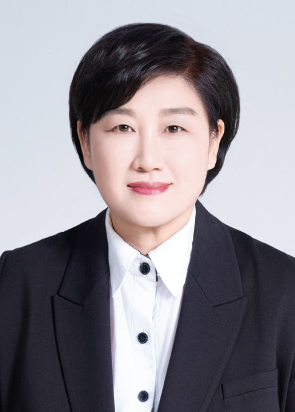 정인화