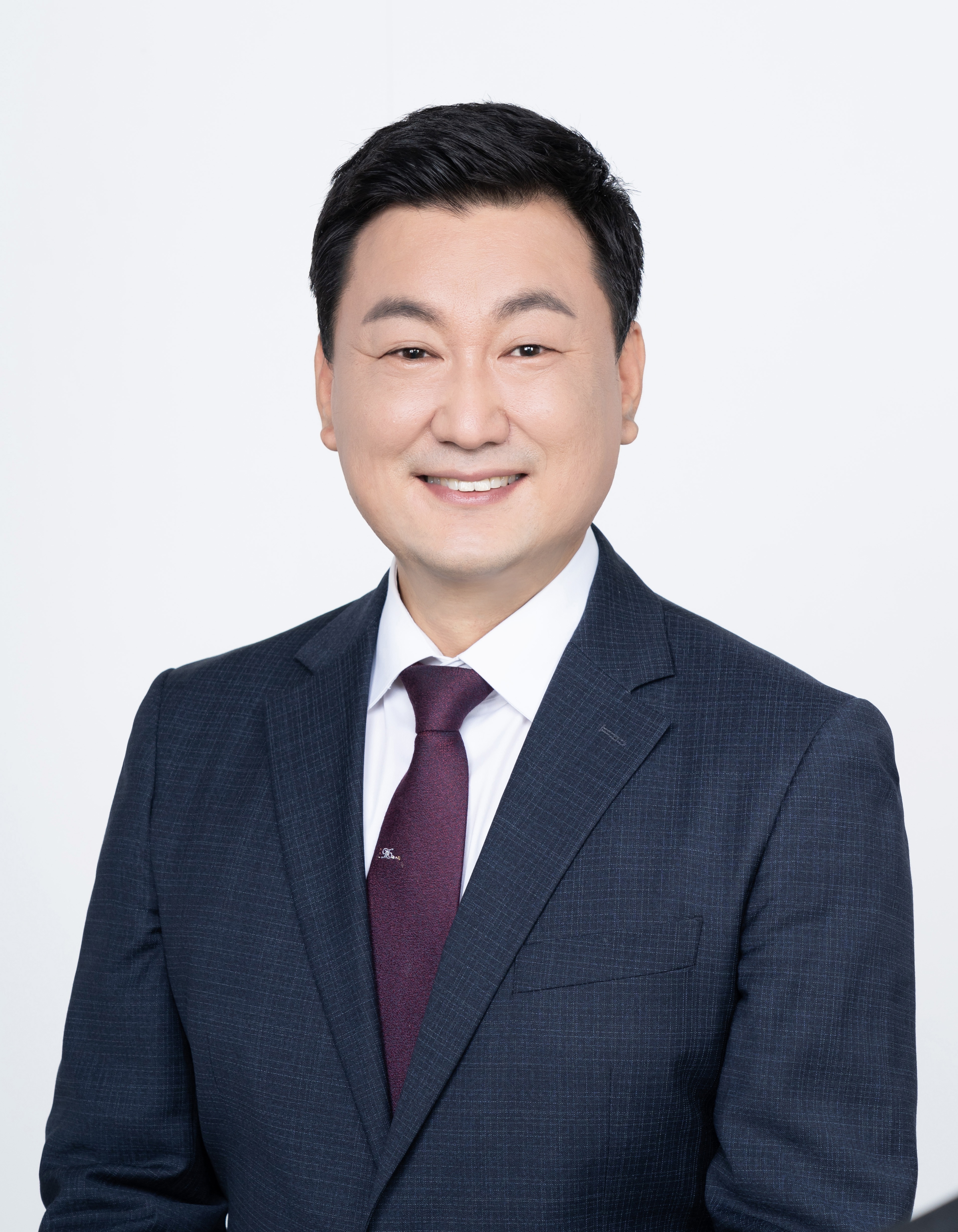 안대룡