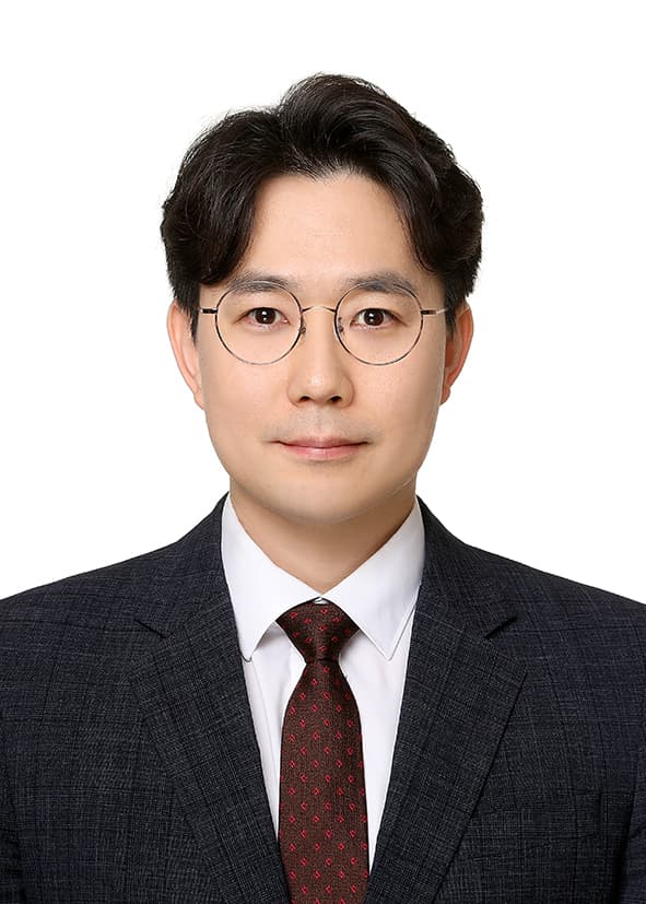 최원용
