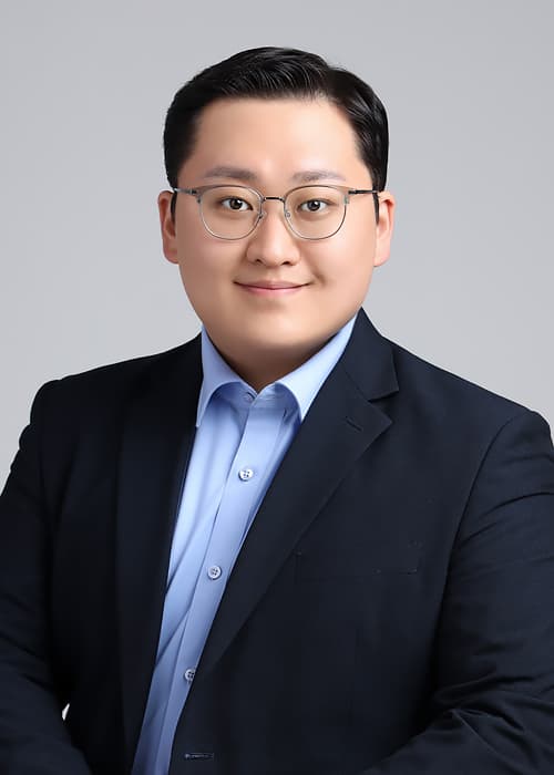 이규헌