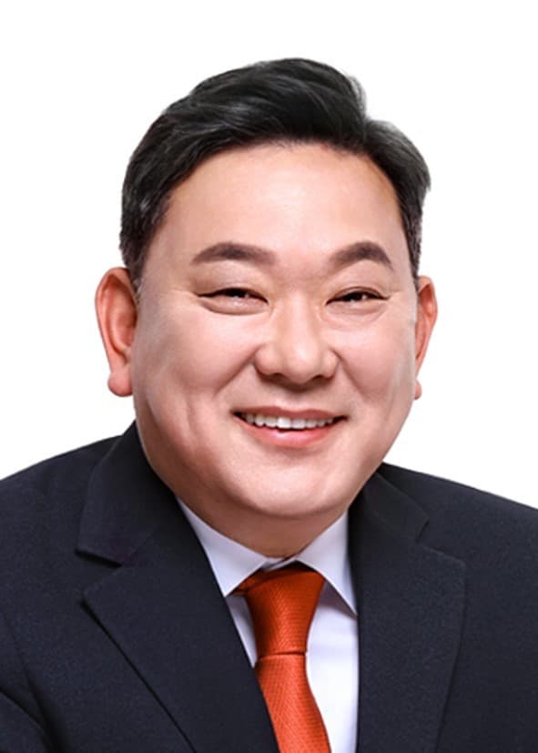조은석