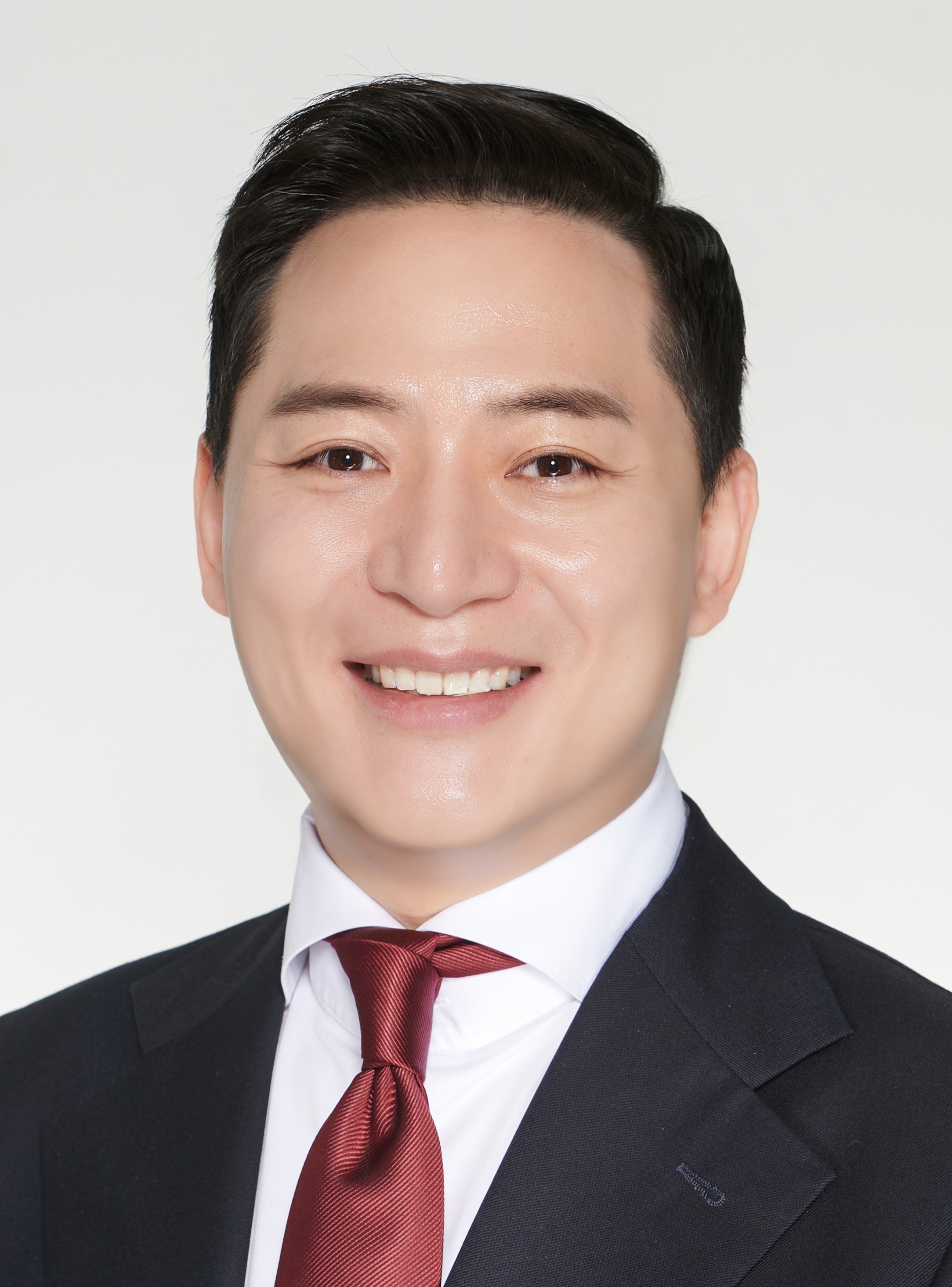 이창성