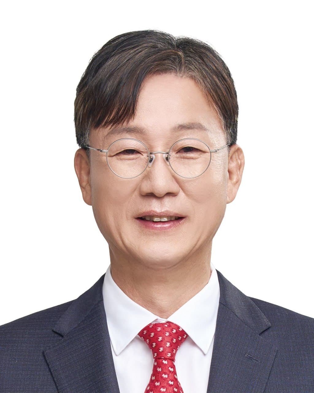 이민근