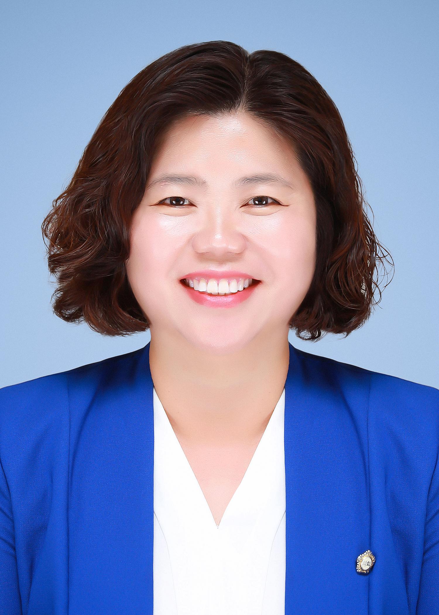 박은정