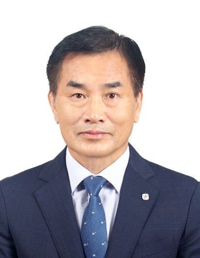김수봉