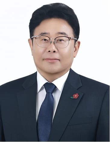 강명균
