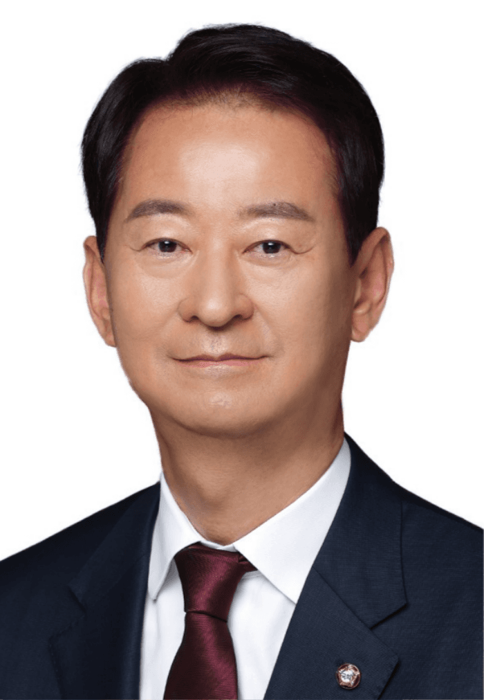 최은석